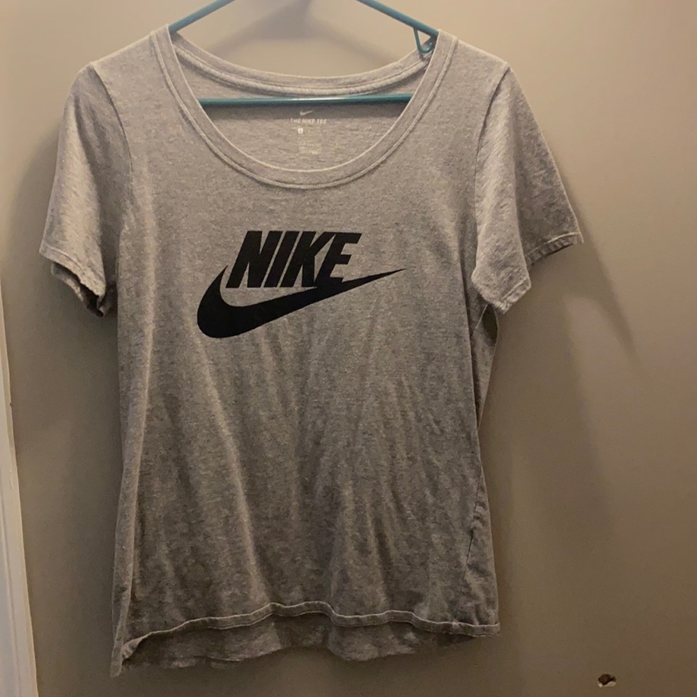 Nike tee shirt